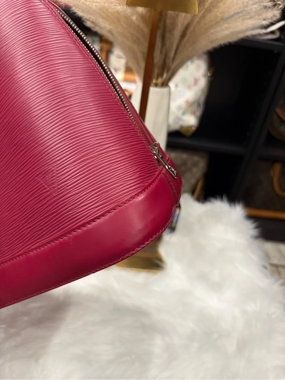 Louis Vuitton Fuchsia Epi Alma Satchel